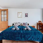 Elephant Signature Penthouse Apartment Prague